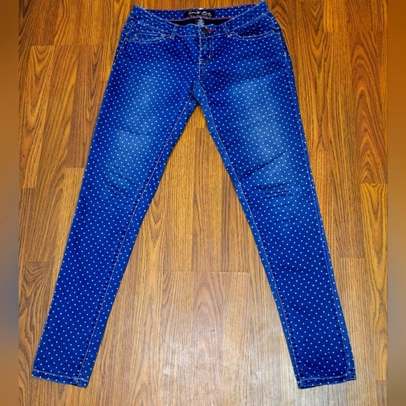 Celebrity Pink Women’s Skinny Jeans Size 5 Polka Dot Blue Stretch Denim A50 - Picture 2 of 9